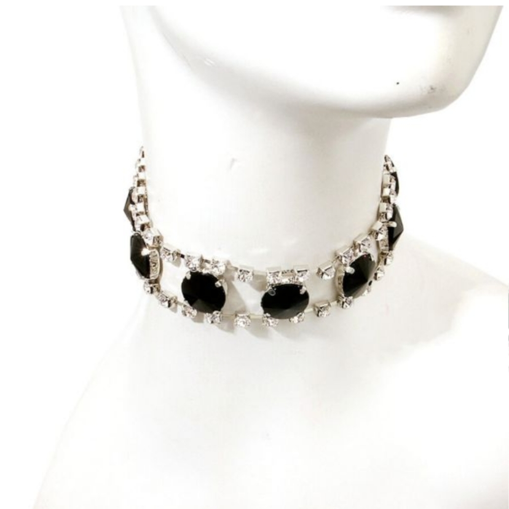 🔥🔥 Black Rhinestone Choker Necklace